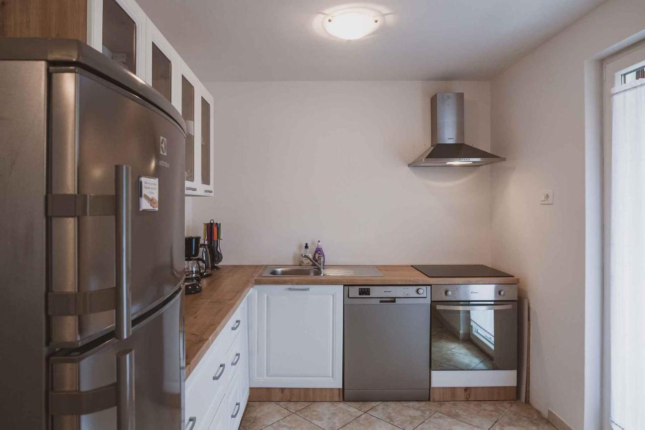 Holiday Home In Klimno - Insel Krk 42238 Luaran gambar